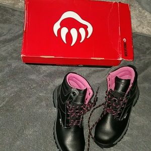 Wolverine steel toe safety boots size 8W